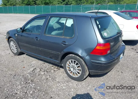 2005 Volkswagen Golf Gls z USA, uszkodzony, nr VIN 9BWGL61JX54010069